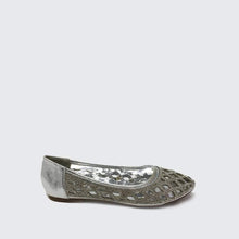 Load image into Gallery viewer, Stella Flat Diamante Cut Out Detail Shoe