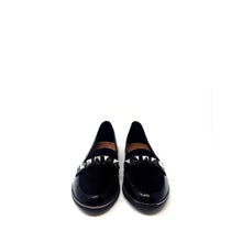 Load image into Gallery viewer, Latasha Stitched Bow Tasselled Loafer