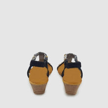 Load image into Gallery viewer, BLACK