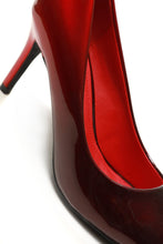 Load image into Gallery viewer, Alani 2 tone medium heel court shoe