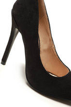 Load image into Gallery viewer, Collina stiletto pointy court shoe