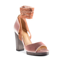 Load image into Gallery viewer, Christina Block Heel Platform With Bow