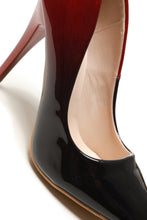 Load image into Gallery viewer, Jemma two tone pointed court shoe
