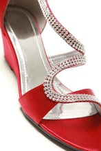 Load image into Gallery viewer, Medium wedge heel open toe ankle strap sandal