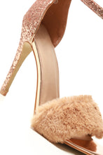 Load image into Gallery viewer, Sabrina anklestrap fur detail sandal