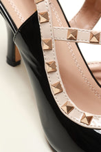 Load image into Gallery viewer, Valerie rockstud strap gladiator court shoe